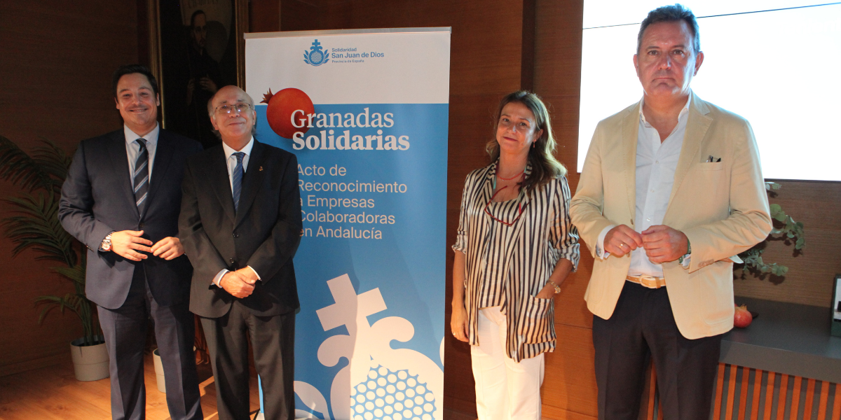 Homenaje a las empresas dentro de su programa solidario en el primer Acto de Reconocimiento a Empresas Colaboradoras “Granadas Solidarias”